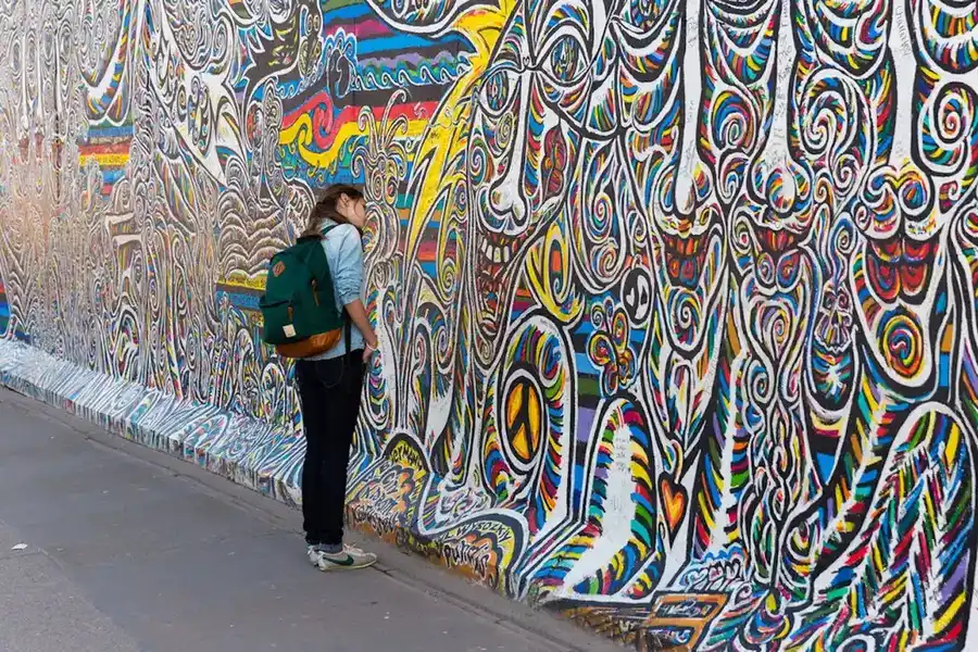 Berlin Mural Fest 2026 - 捷克金钱搭讪 | 柏林壁画节